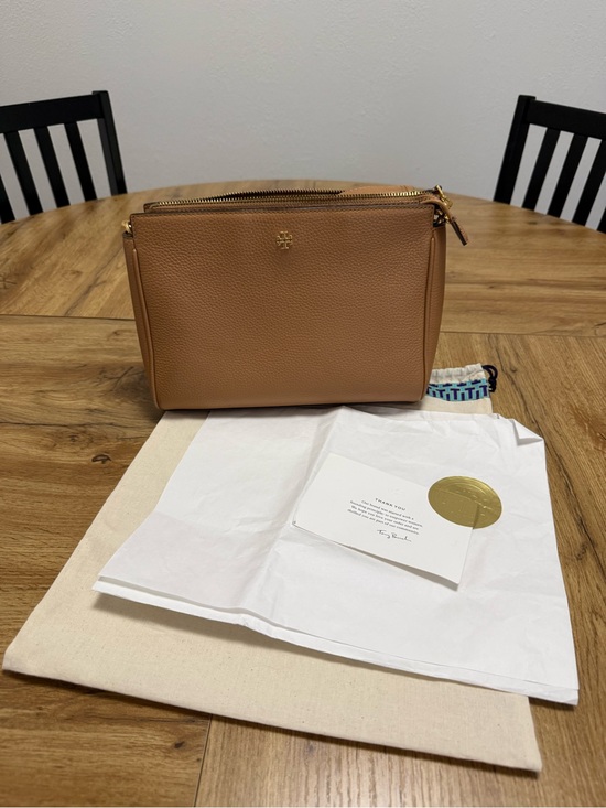 Tory Burch Handbags - Tory Burch shoulder bag